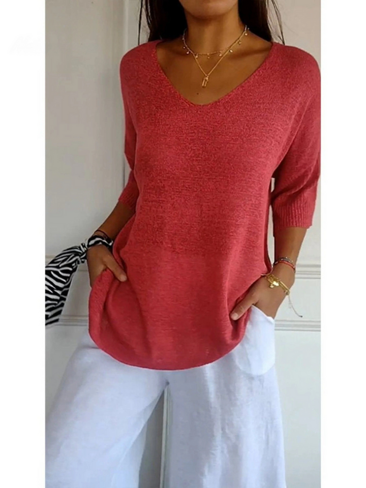 Woman's Solid Color Knitted 3/4 Sleeve V-neck Top