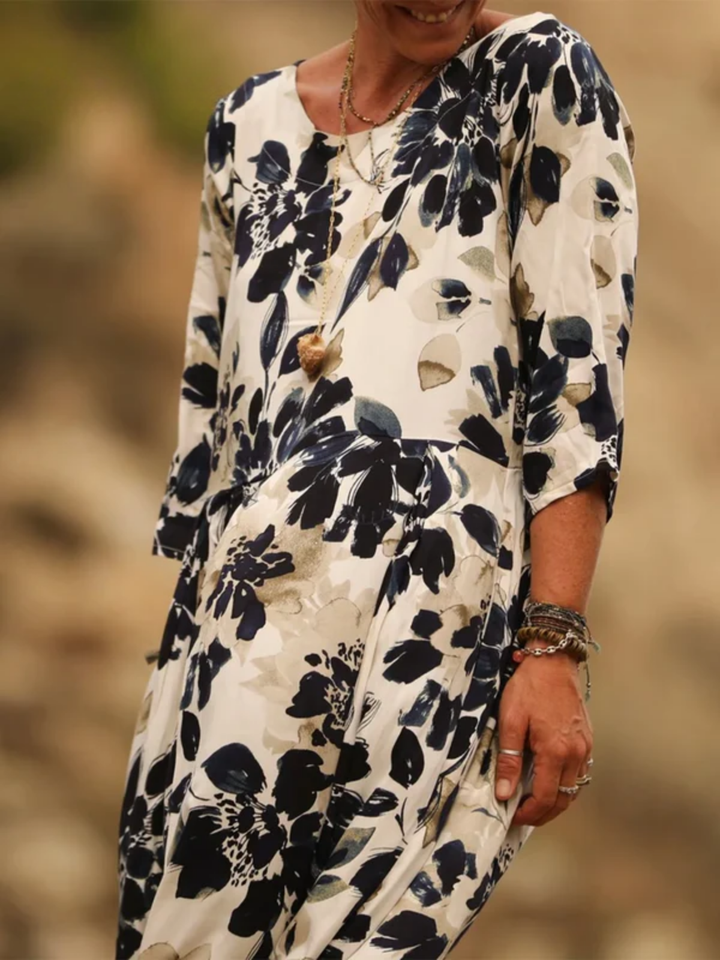 Comfortable Pleated Cotton and Linen Dress