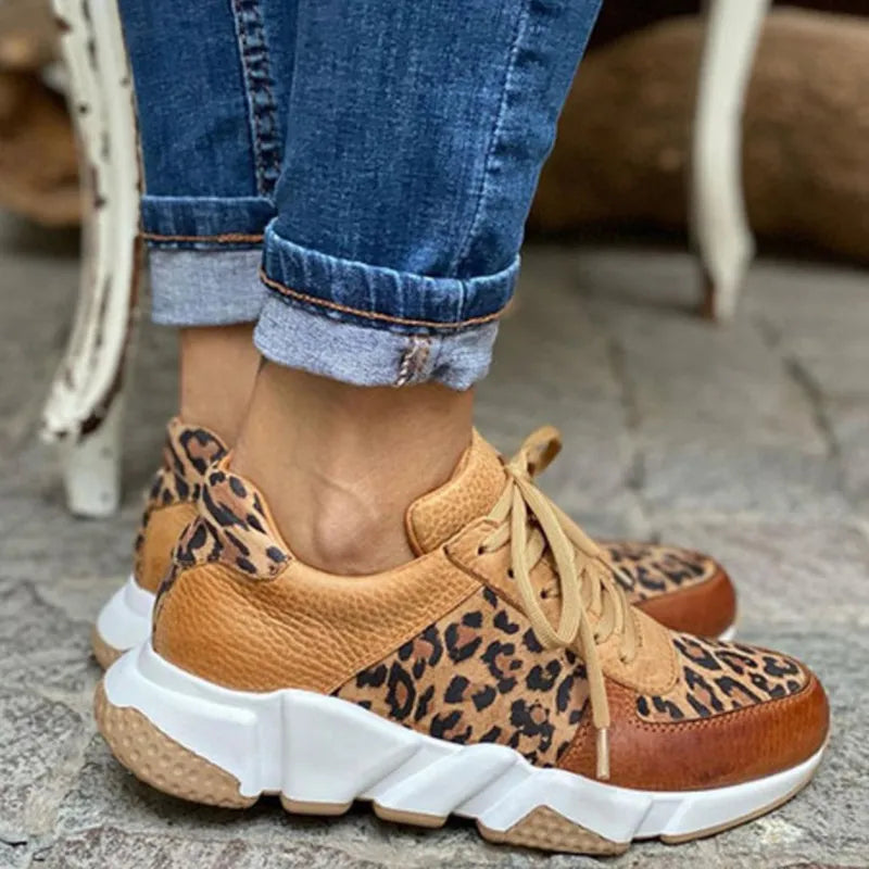 Lightweight Everyday Sneakers