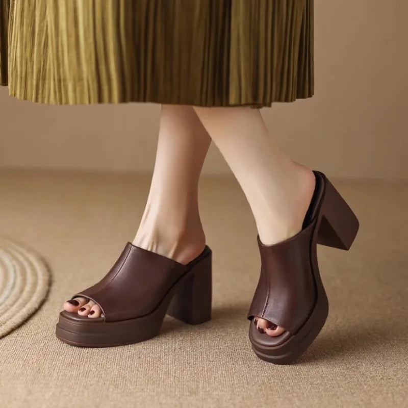 Vittoria | Stylish Platform Clogs