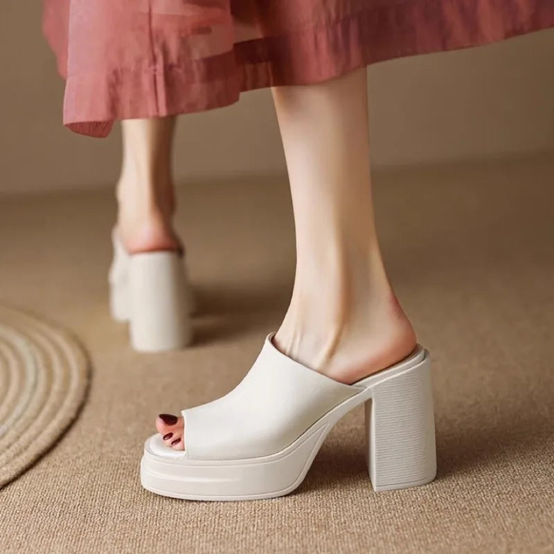 Vittoria | Stylish Platform Clogs