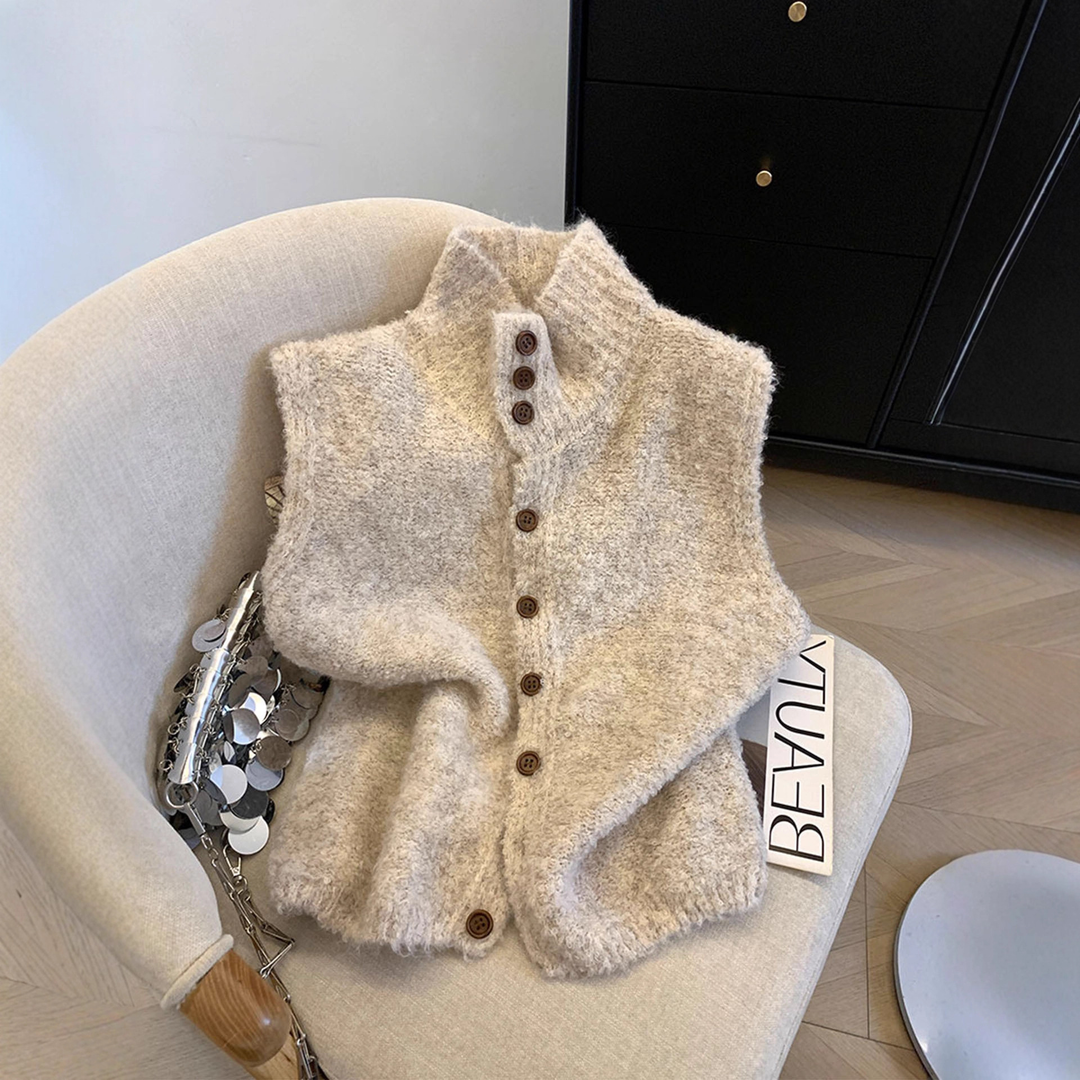 ELEGANT CARDIGAN WITHOUT SLEEVES