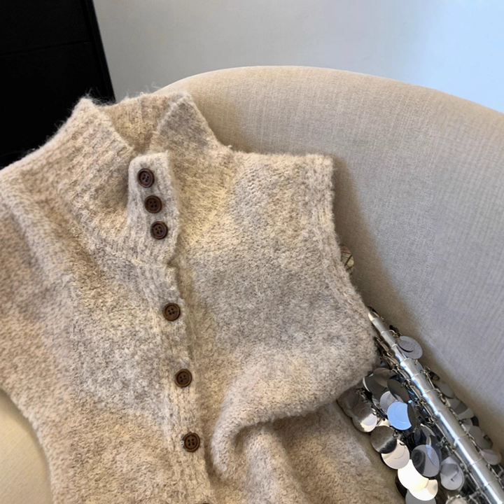 ELEGANT CARDIGAN WITHOUT SLEEVES
